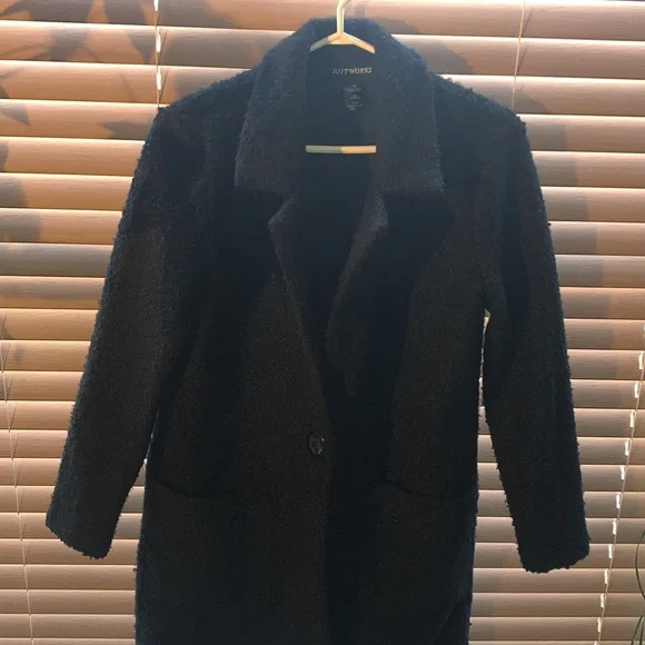 Jacket - Picture 3 of 6